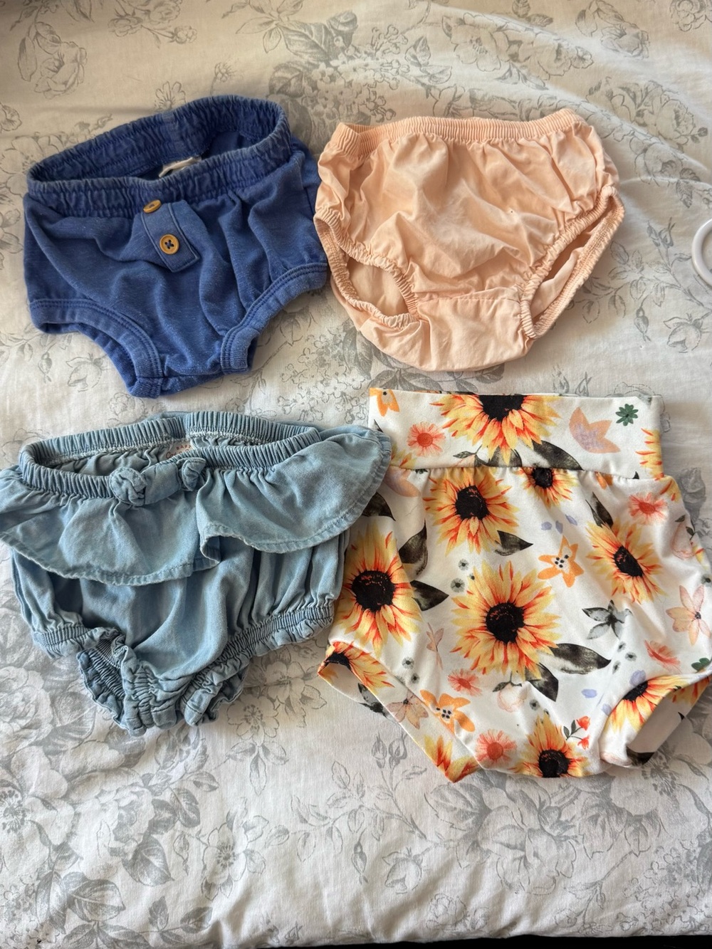 Cat & Jack Sunflower and Solid Bloomers Set - Peach, Blue, Denim, Chambray